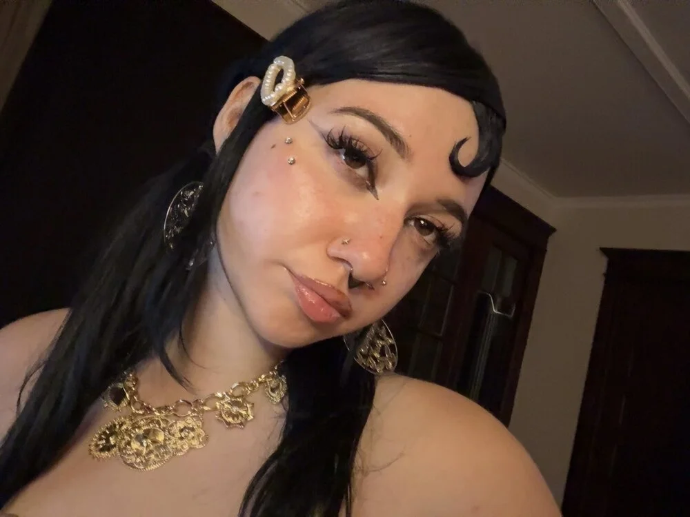 GoddessJemma's Offline XXX Chat