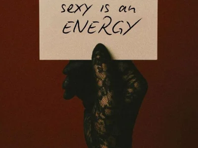 Moonamour webcam livesex profile