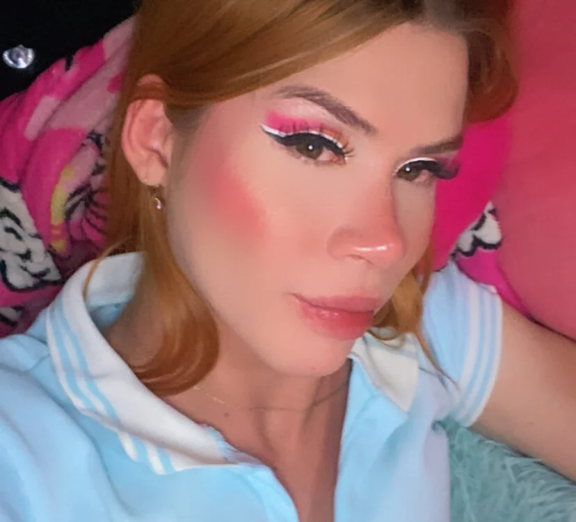Offline XXX chat lau_big_cock