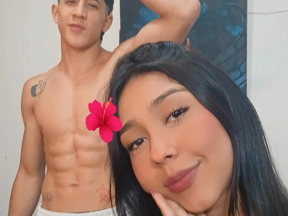 MartAndAlisson cam model