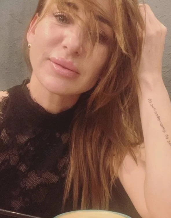 دردشة GlarysLoveressS الجنسية دون اتصال