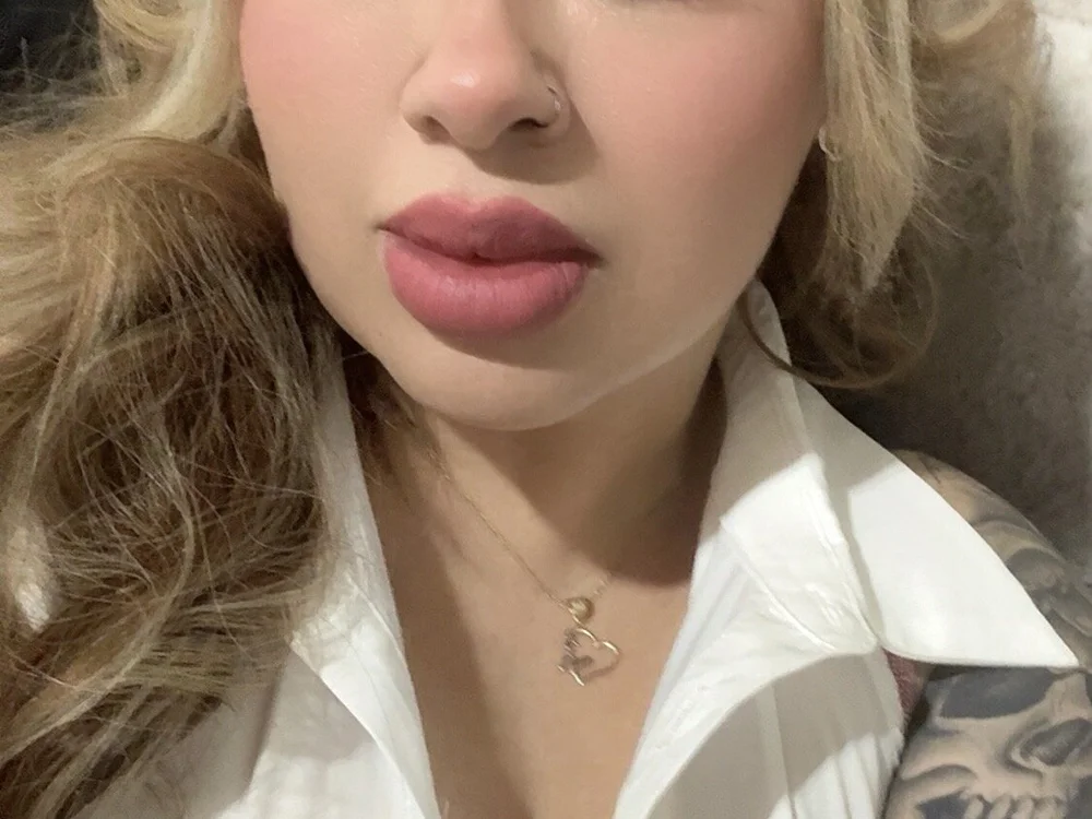 Czat XXX offline – Honey_lips69