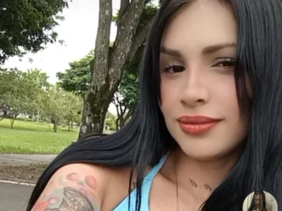 Alana_SmithXx - live cam model