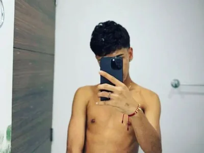Timmy_Kiing_ Male Masturbation Online Cam Strip