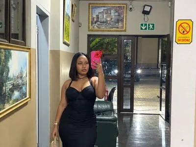SexxyAsHellly