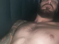ieezymoves' Offline XXX Chat
