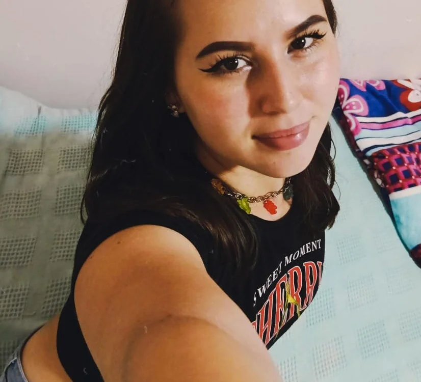 Celeste_mdls' Offline XXX Chat