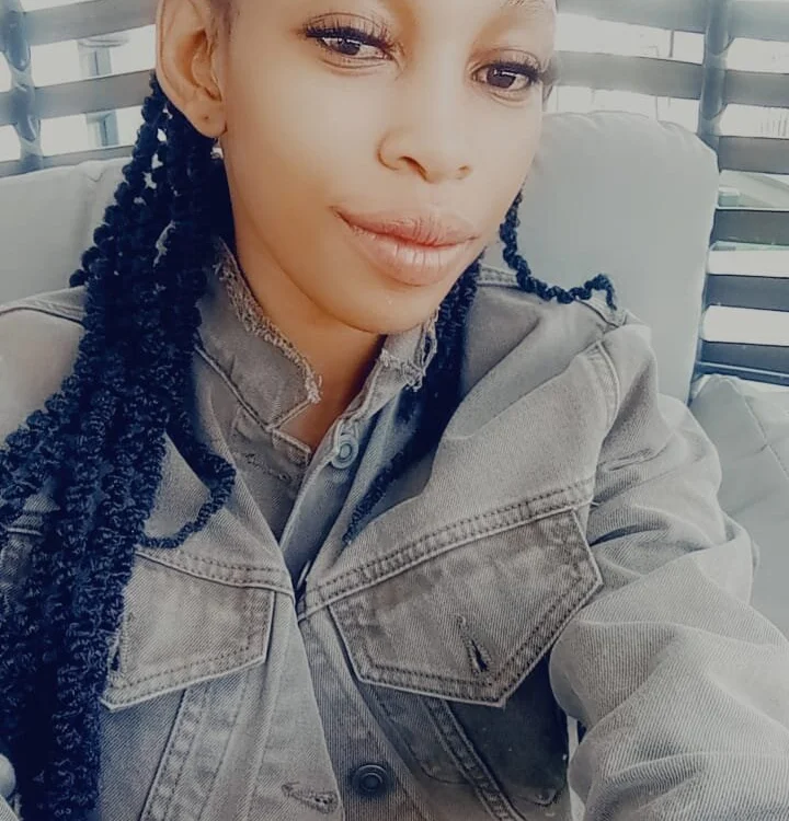 SexyKeila01 অফলাইন XXX চ্যাট