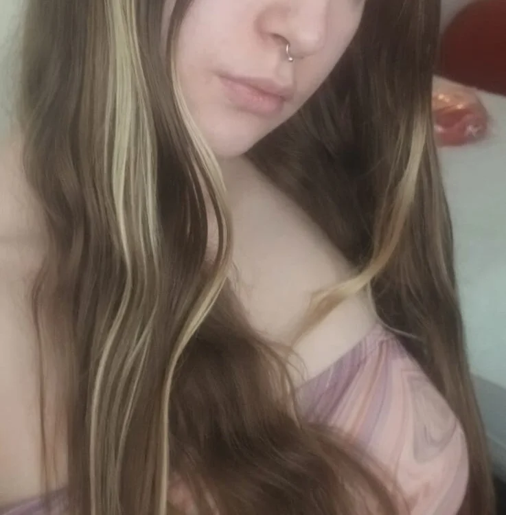 nana__rousse: συνομιλία ΧΧΧ εκτός σύνδεσης