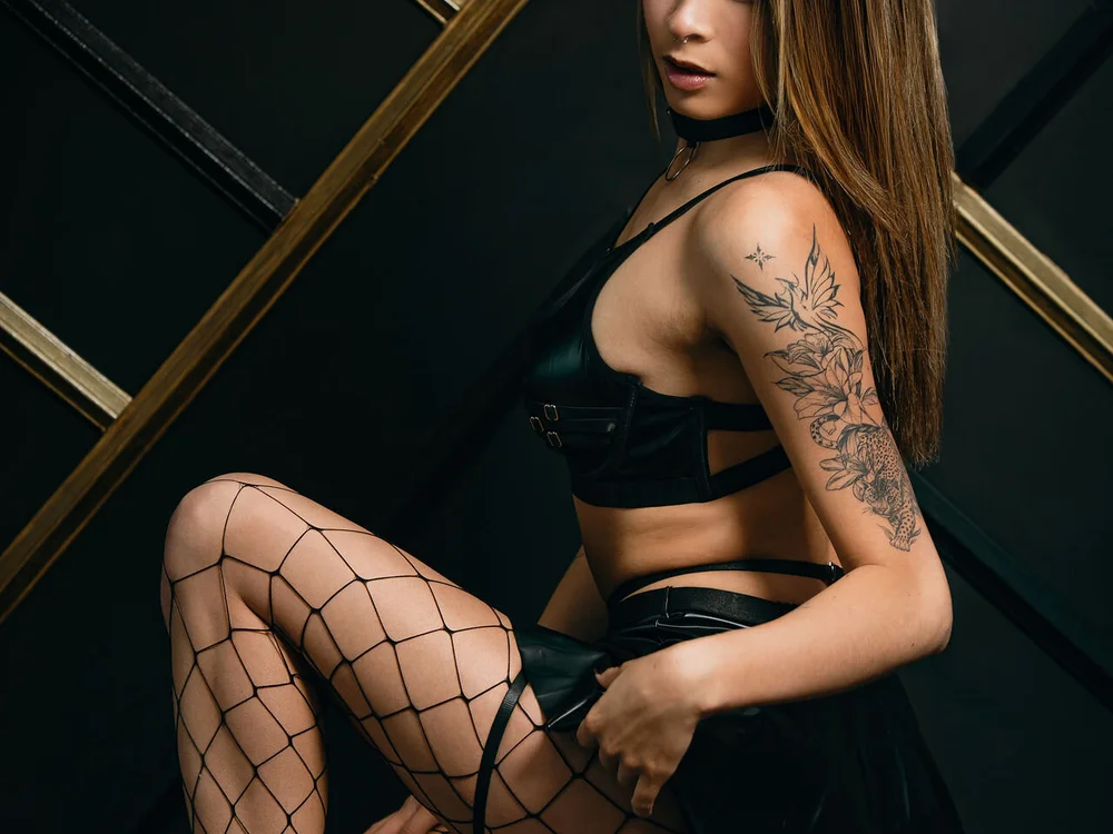 Victoria_Adams14 offline XXX-chat