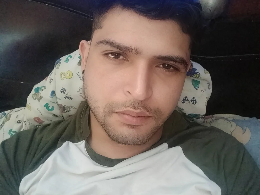 Dasv93's Offline Chat Room