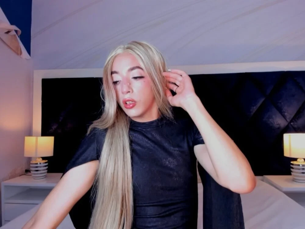 ChloeNix's Offline XXX Chat