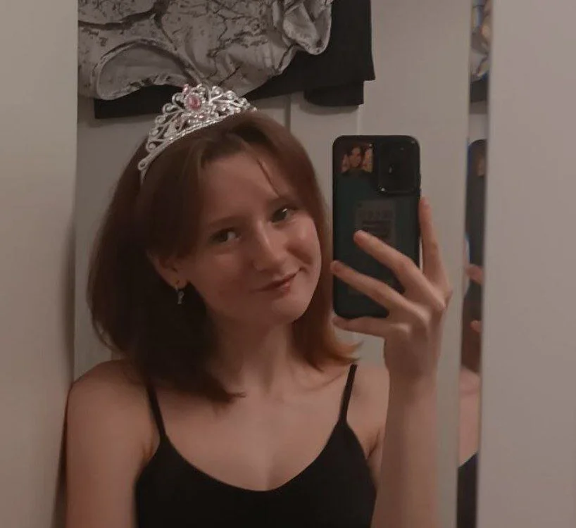 MalloryGray Obrolan XXX Offline