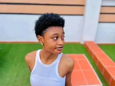 Uyathandwa77