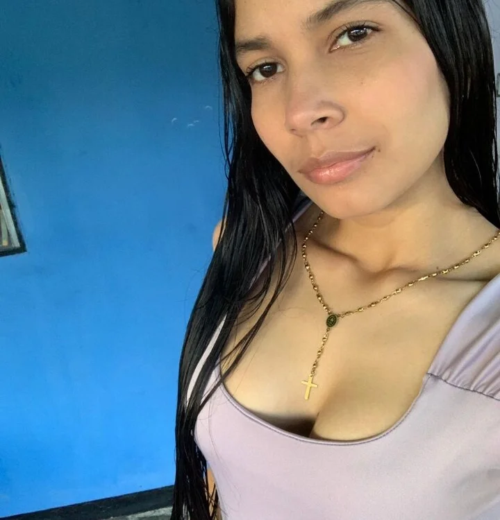 Chat +18 off-line de BiancaRoyale