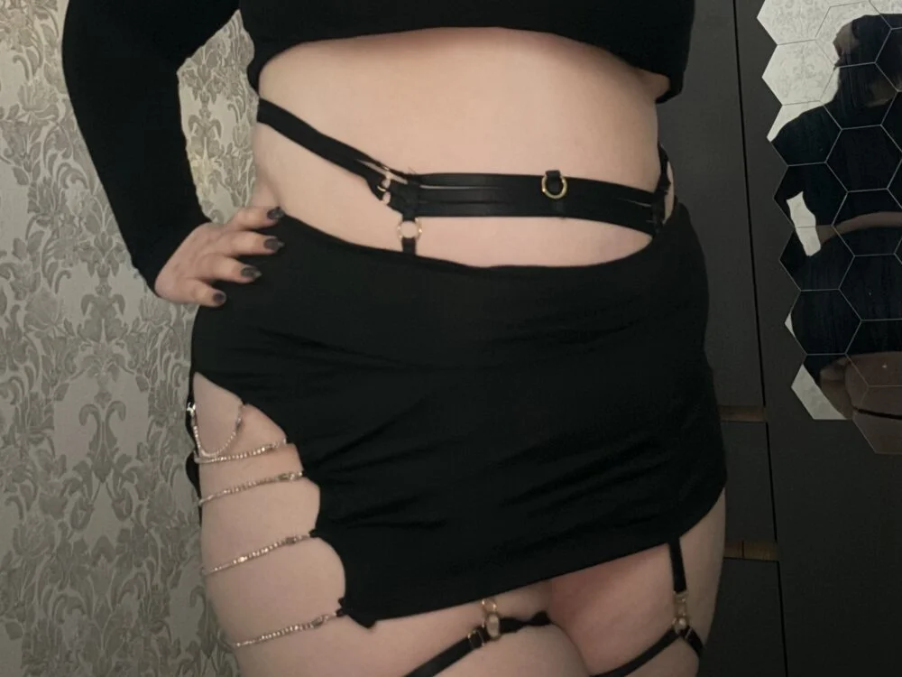 MariCutie's Offline XXX Chat