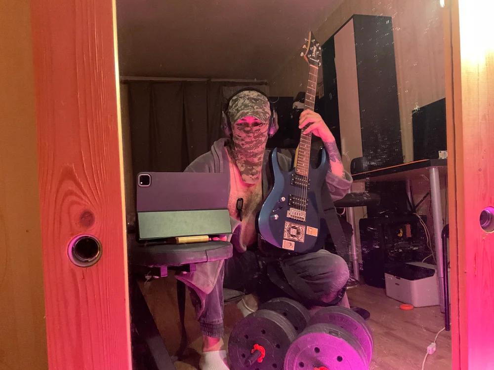YourKatzeHans cover photo