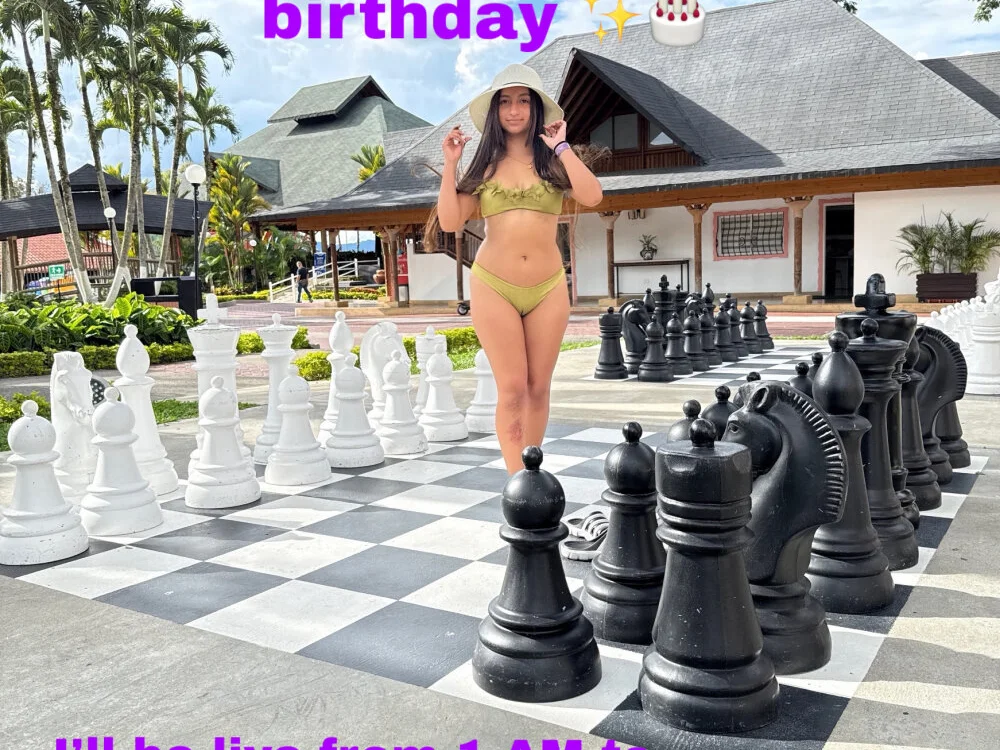 แชท XXX ออฟไลน์ของ aly_golden_