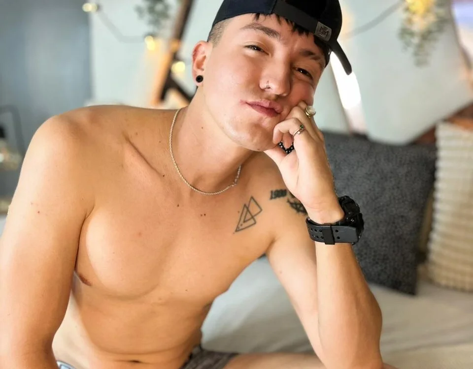 Офлайн-чат XXX Carter_Noah_