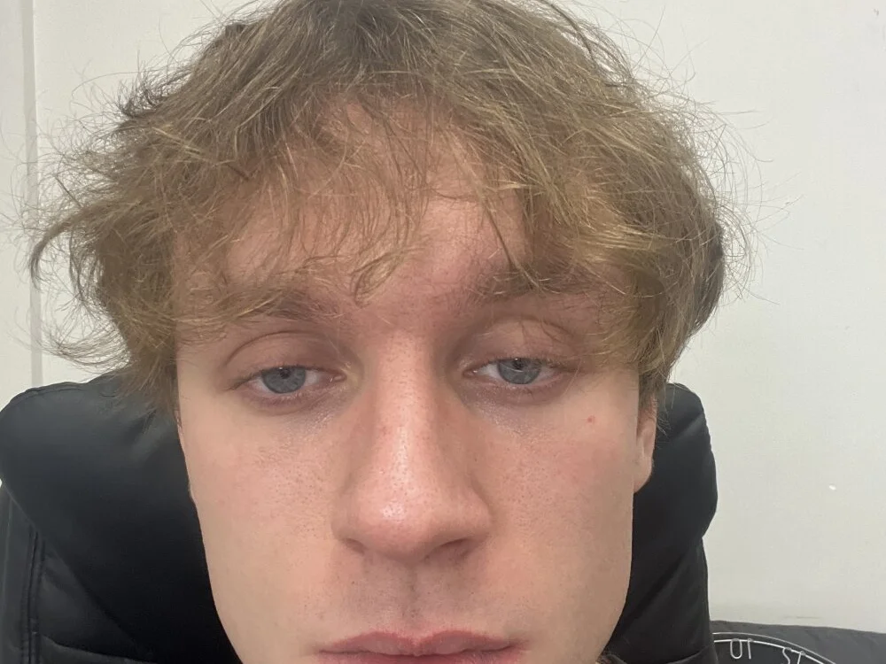 Charles_Dreams: офлайн-секс-чат