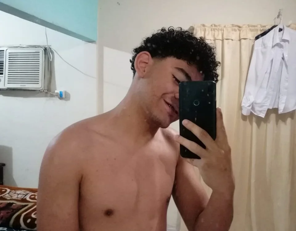 angelito1205 Offline XXX-chat