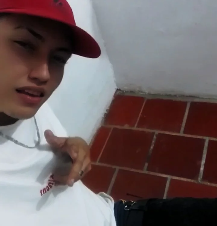 Street_poemm_ Offline XXX-Chat