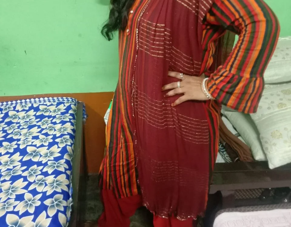 Mamta_bhabi's Offline Chat Room