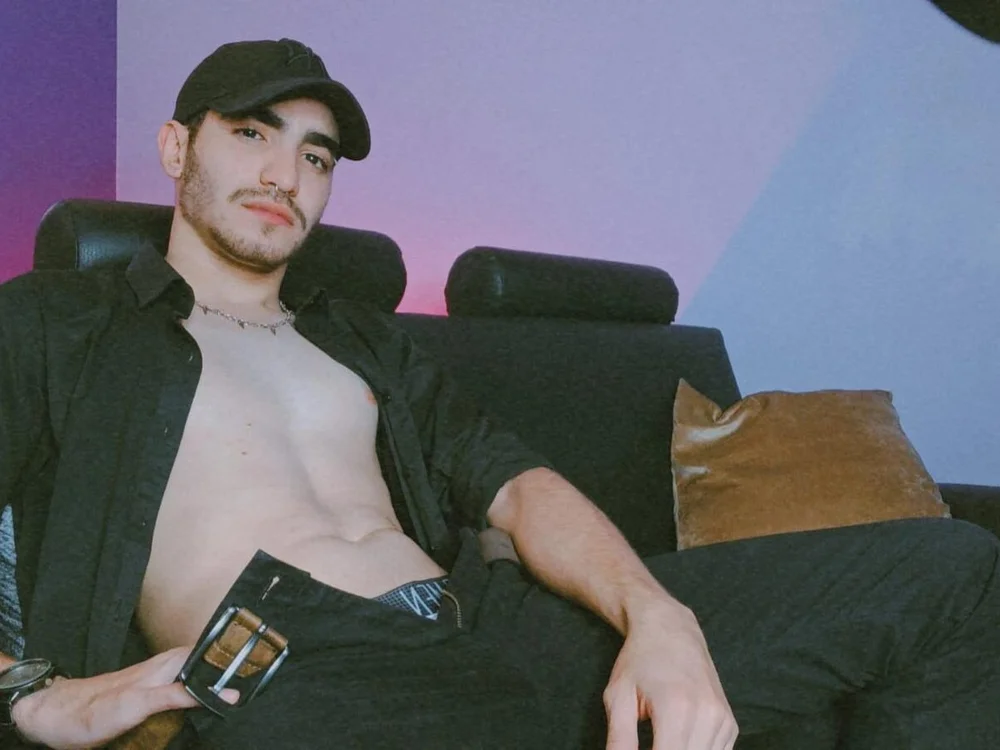 AceD56's Offline Chat Room