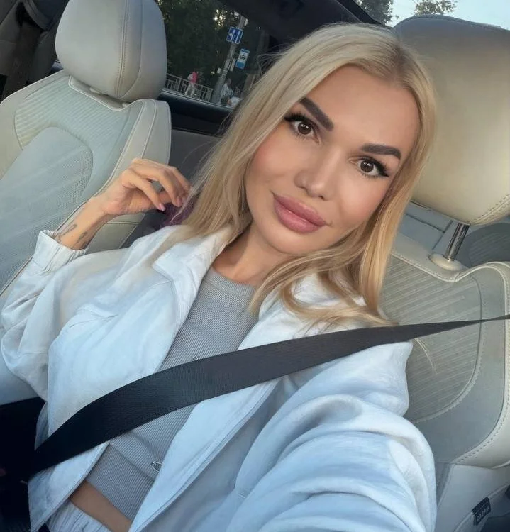 Selayaa's Offline XXX Chat