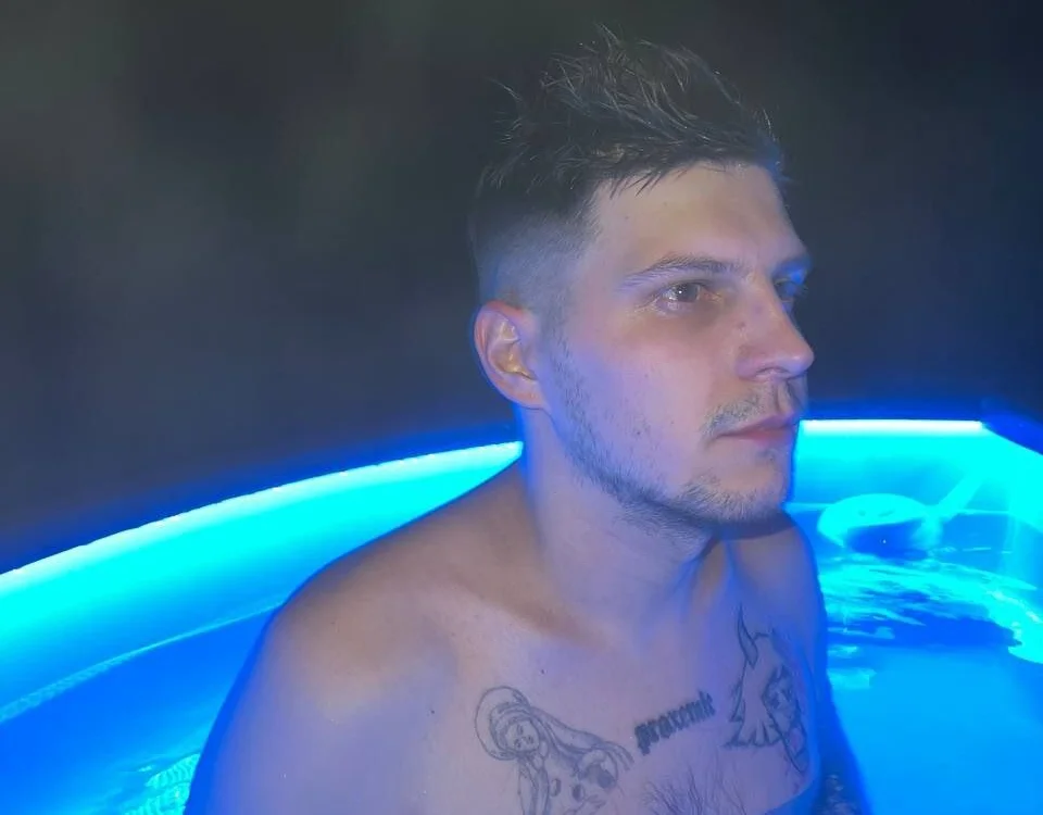 GentleBighorn Chat XXX offline