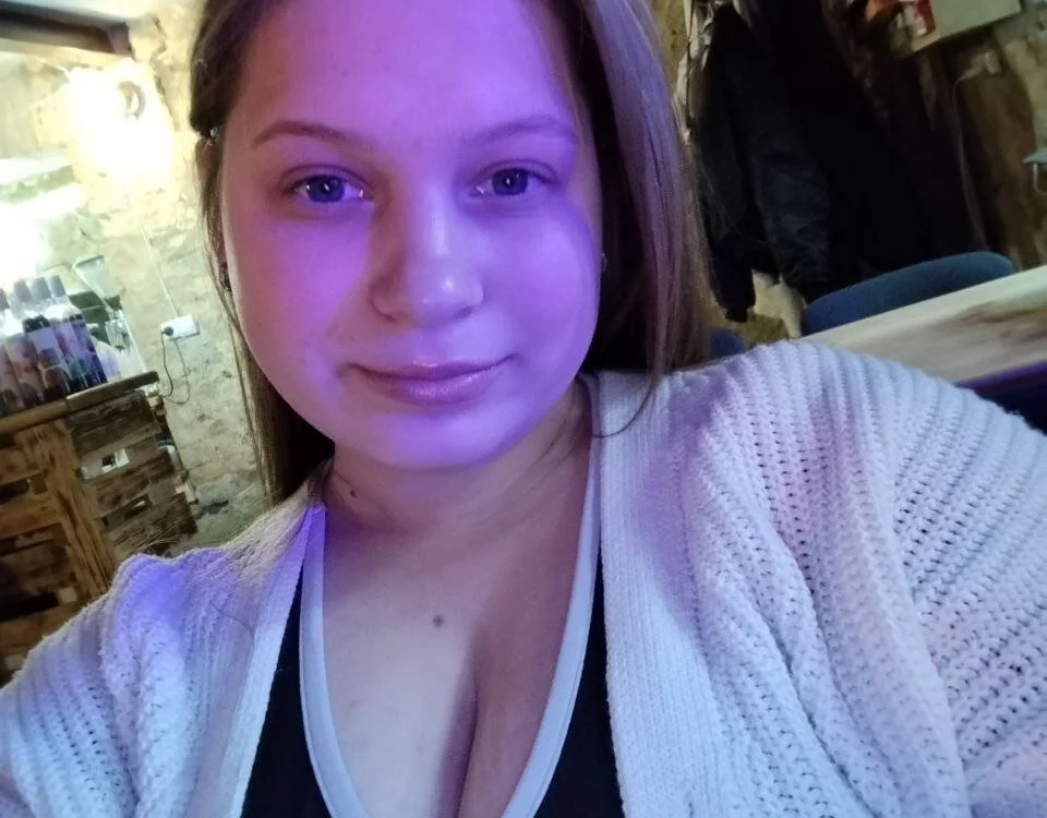 evkabloom's Offline Chat Room