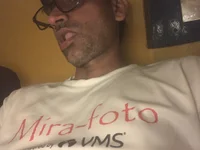 freedom_desk's webcam live show