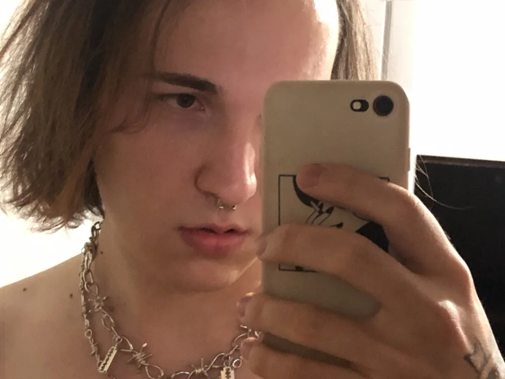 EvaMiron's Offline XXX Chat