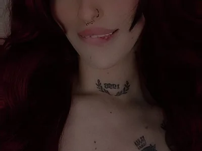 Scarlett_crastrawberry profile