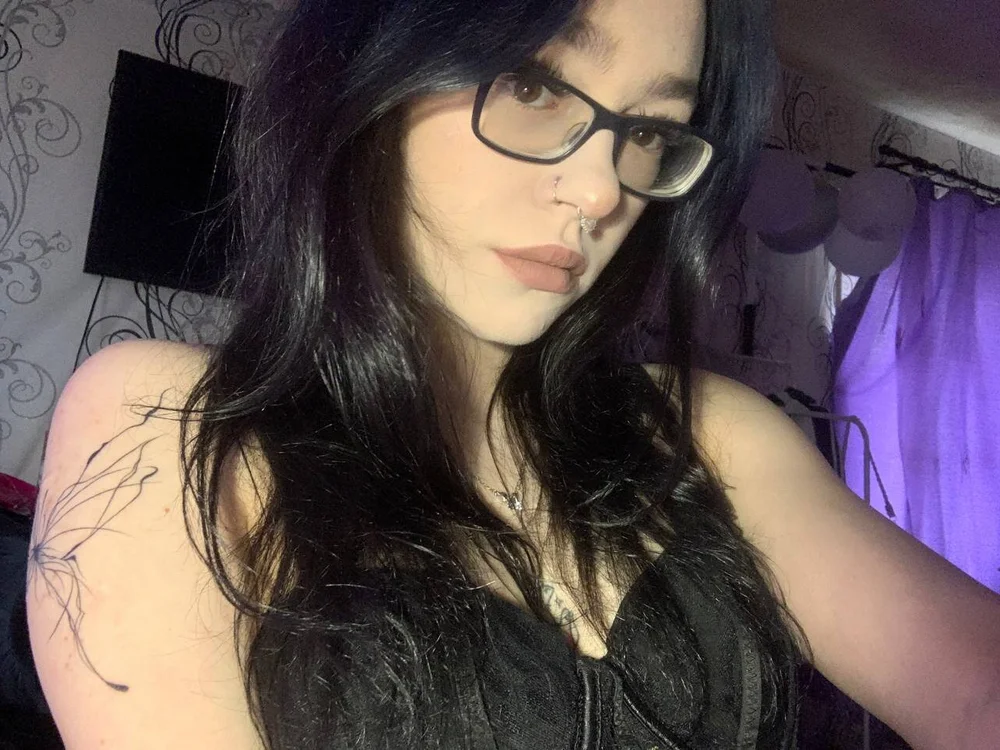 AngelaRossi Offline Chatraum