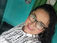alejandra-titis's webcam live show