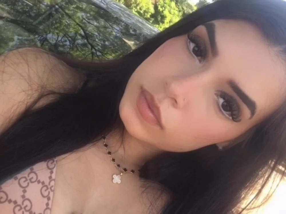 Offline chatovací místnost Bruna100K