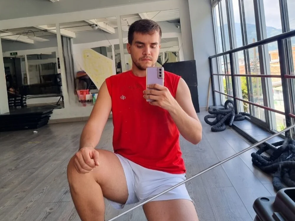 MattEvanss' Offline XXX Chat