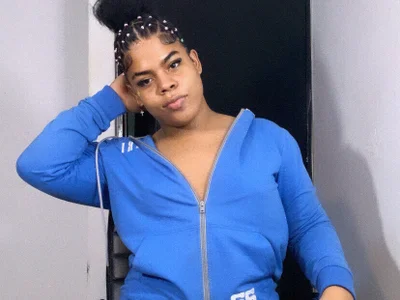 zoe_rosse4