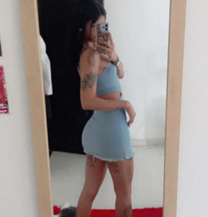 Chatroom XXX hors ligne de Selenesanz