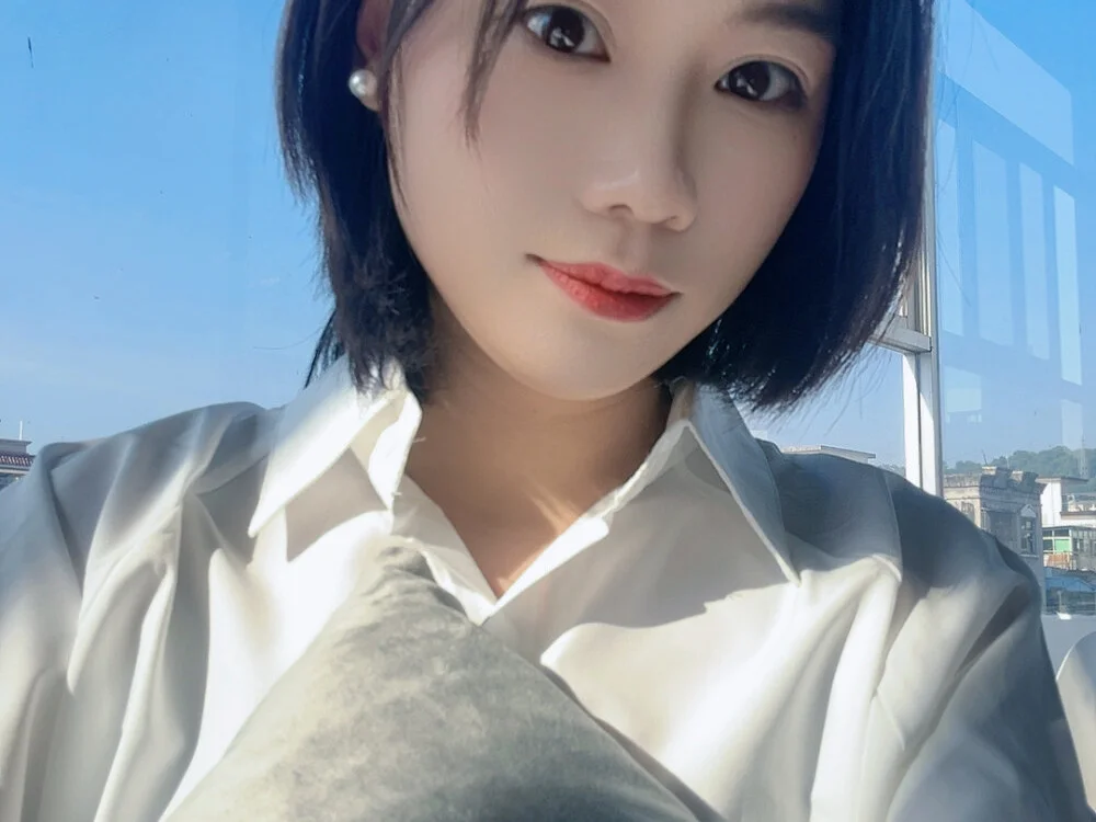 Eliza-E 離線 XXX 聊天