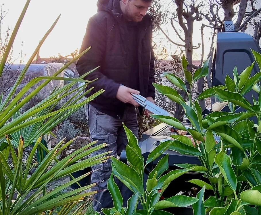 alonglongdidong Offline XXX-chat