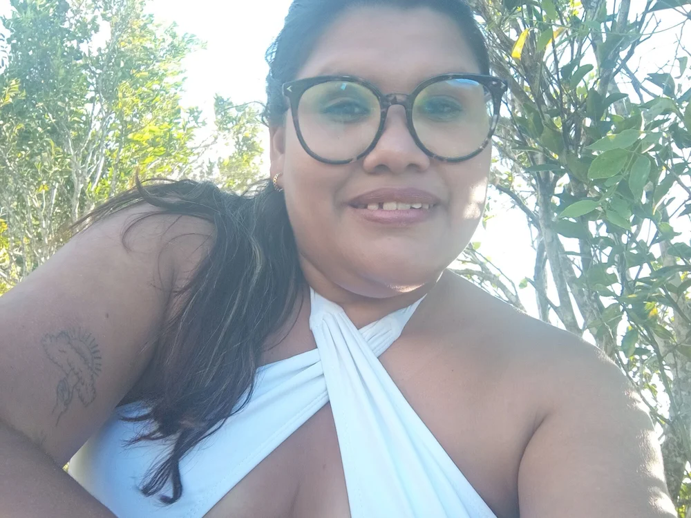 Yesenia4x offline chat-rom