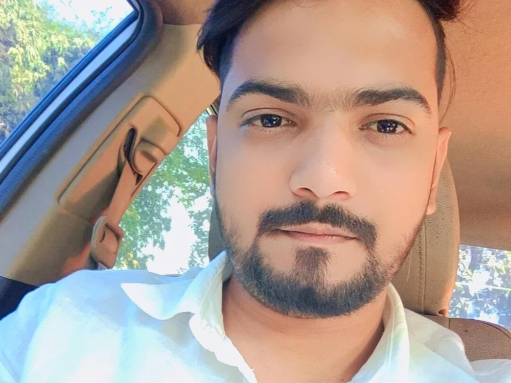 mrStangerar's Offline XXX Chat