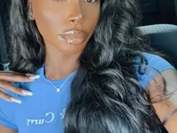 SeductiveMiahBrown webcam thumbnail