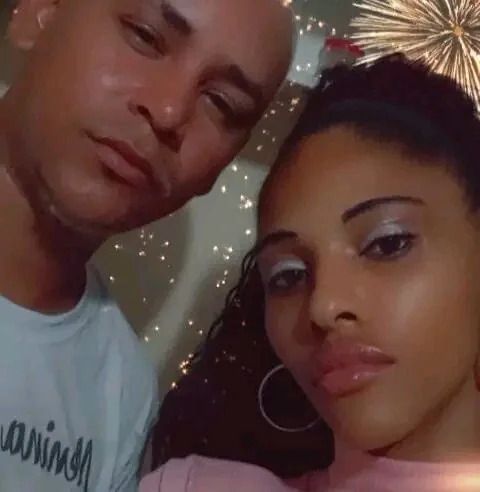 GoldenHetCouple offline chatrum