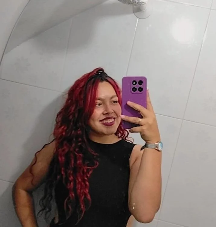 scarlett_velvet_ Offline XXX-chat