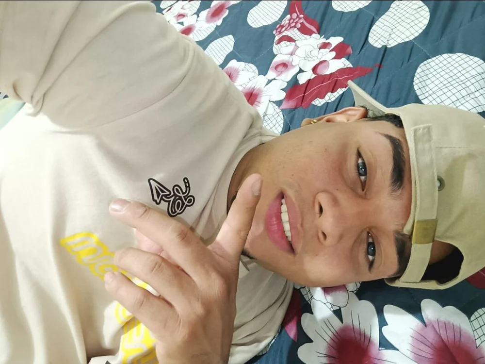 Josetafur offline chatrum