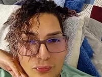 Xoiloz's webcam live show