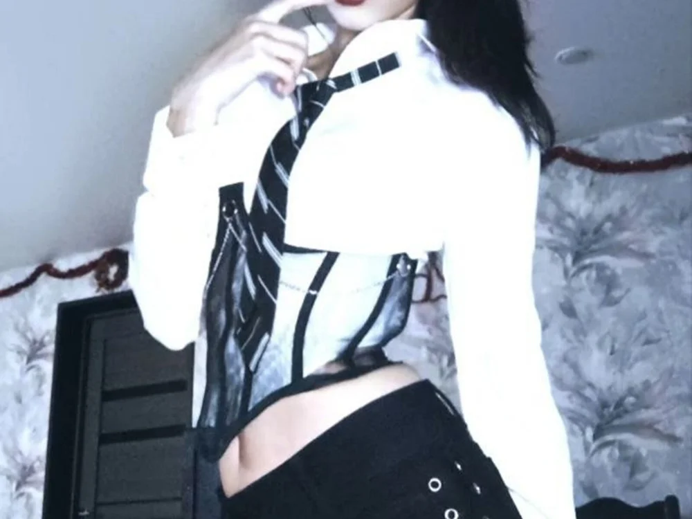 JaneTycer অফলাইন XXX চ্যাট